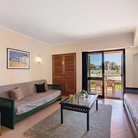 Bela Vista House T2 * Αλμπουφέιρα